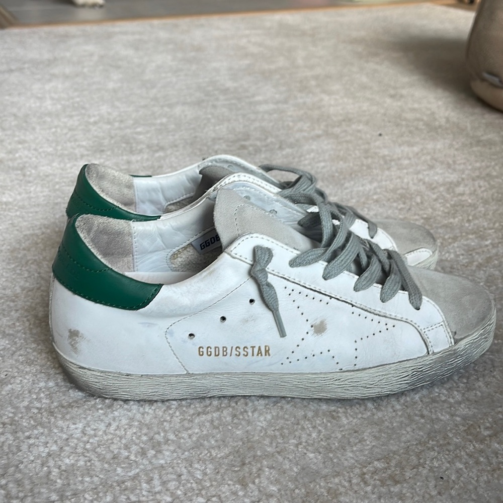 Golden Goose Sneakers